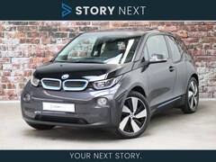 BMW i3 - Basis Comfort 22 kWh / Navigatie Professional / Snellaadpakket / 19 Inch / schuif-/kanteld