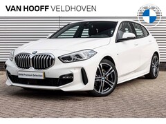 BMW 1-serie - 118i High Executive M Sport Automaat / Sportstoelen / Stoelverwarming / LED / M Sportonder