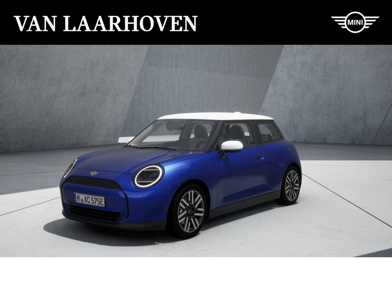 MINI Cooper - Hatchback E Classic 40,7 kWh / Parking Assistant / LED / Head-Up / Comfort Access / Drivin - AutoWereld.nl