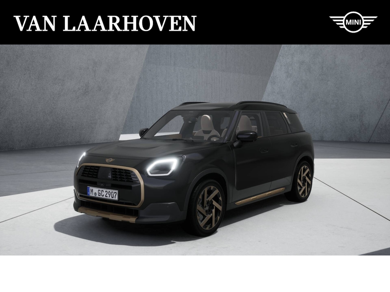 MINI Countryman - C Favoured Automaat / Panoramadak / JCW Sportstoelen / Parking Assistant Plus / Comfort Ac - AutoWereld.nl