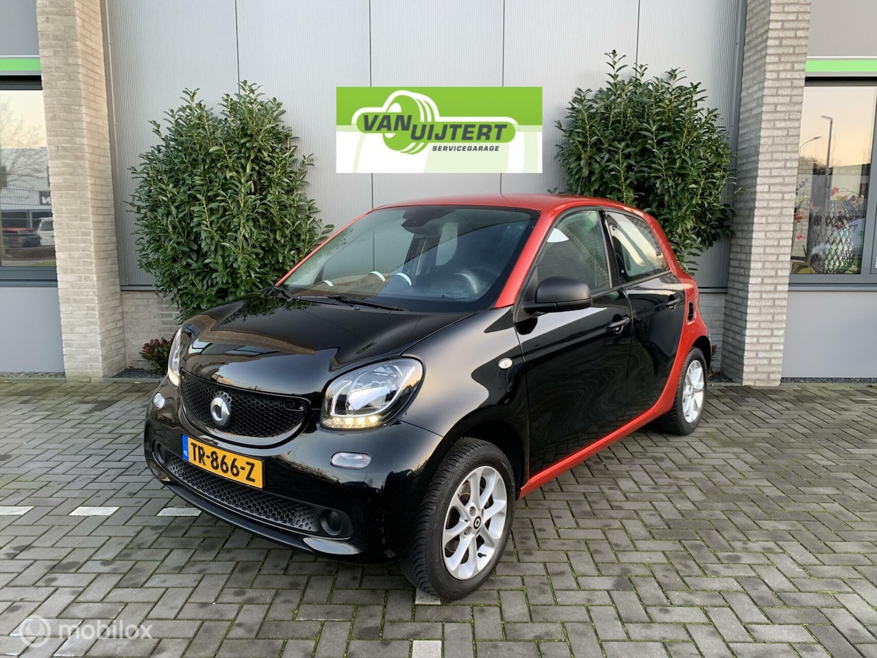 Smart Forfour - 1.0 Business Solution 1.0 Business Solution - AutoWereld.nl