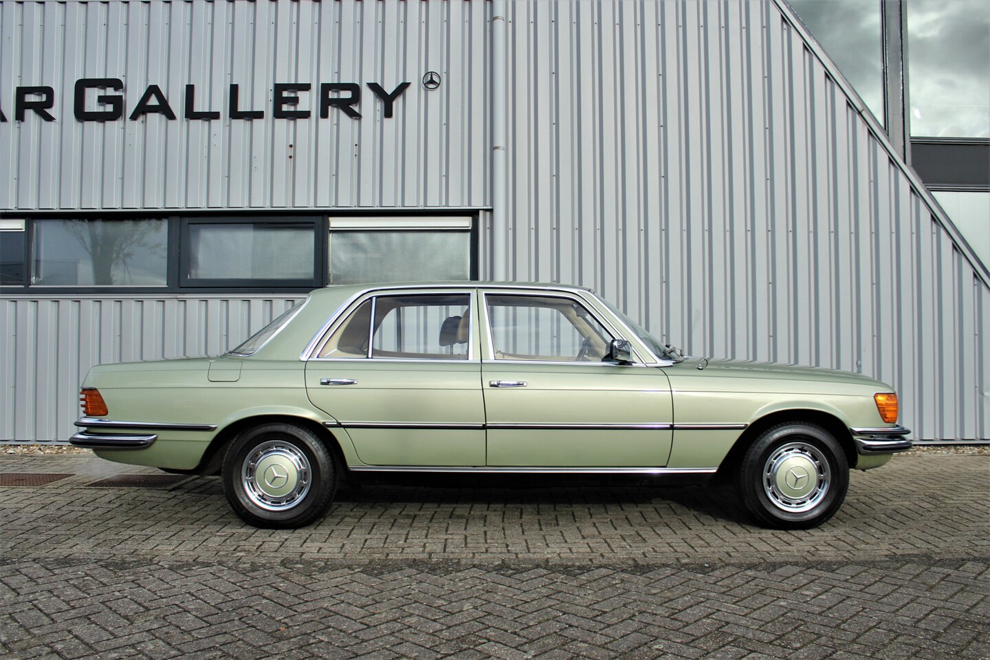 mercedes-benz-s-klasse-280-s-98482km.jpg