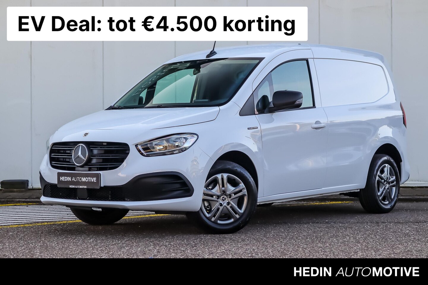 Mercedes-Benz eCitan - eCitan L1 Pro | Parkeerpakket Achter | Smartphonehouder - AutoWereld.nl