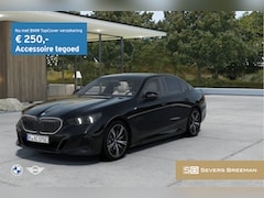 BMW 5-serie - Sedan 530e M Sportpakket Pro Aut. (Productieplaats beschikbaar)