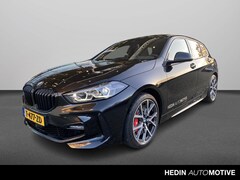 BMW 1-serie - 118i 5-deurs | M-SPORTPAKKET PRO | PANORAMADAK | STUURWIELVERWARMING | COMFORT ACCESS