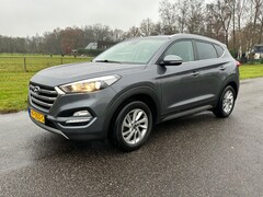 Hyundai Tucson - 1.6 GDi Comfort | Trekhaak | Navigatie | Stoelverwarming | Parkeersensoren V+A | CruiseCon
