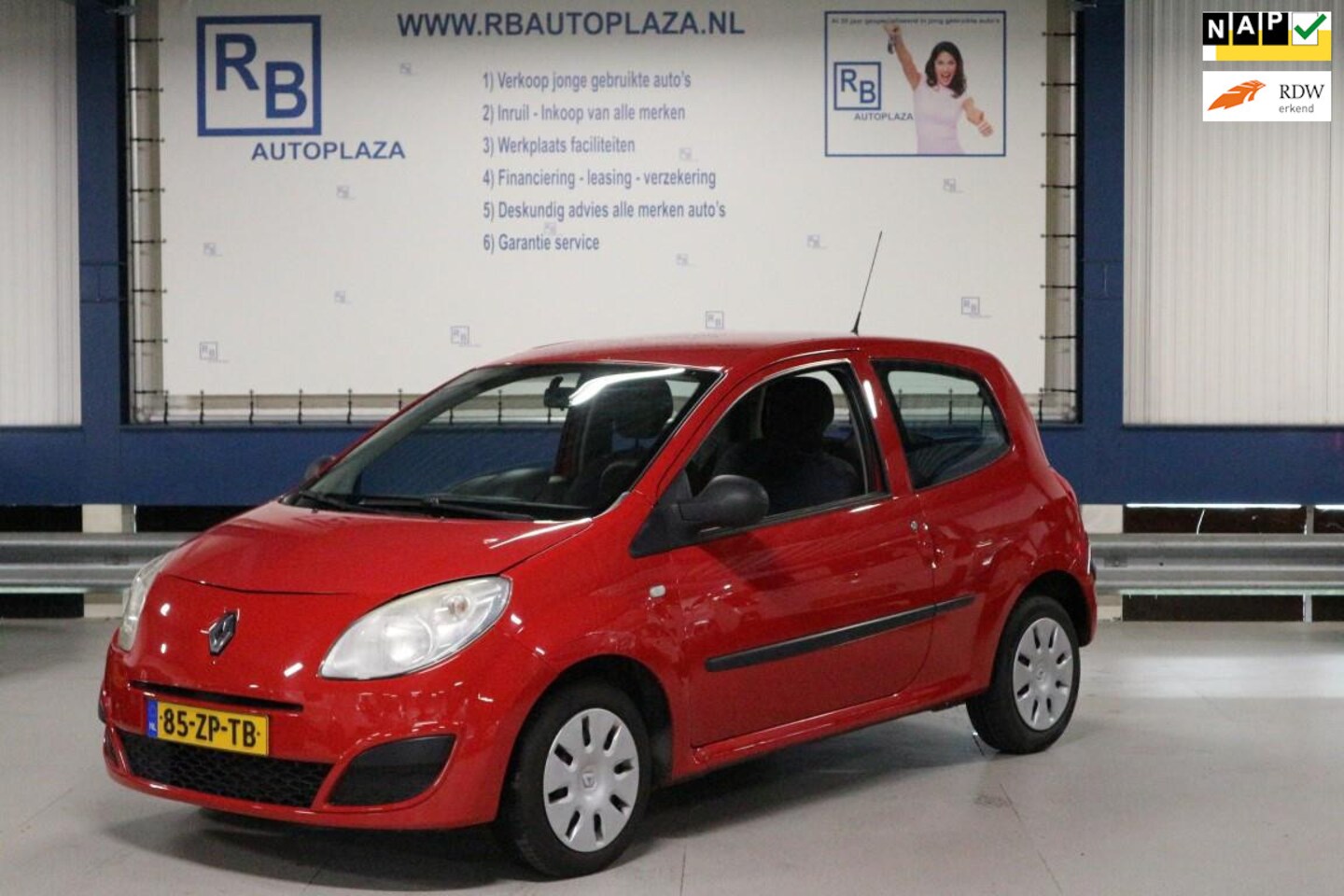 Renault Twingo - 1.2 Authentique / Airco / Nap - AutoWereld.nl