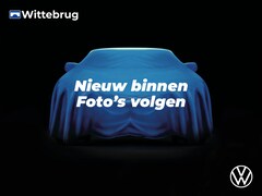 Volkswagen T-Cross - 1.5 TSI DSG Style / Navigatie / Sensoren / Camera / 18'' LMV
