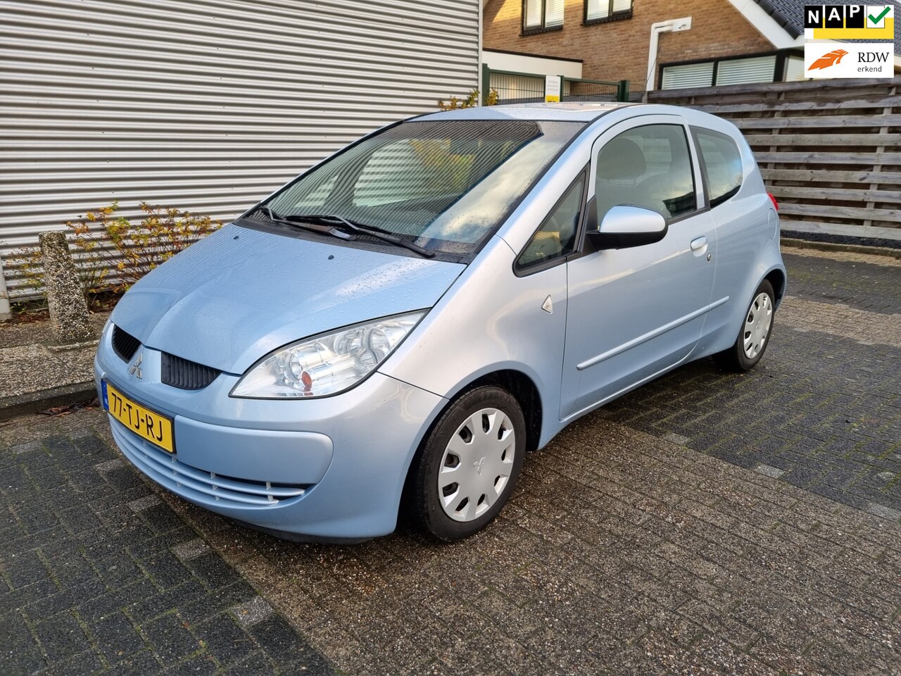 Mitsubishi Colt - 1.3 Invite 3-Drs Airco! Bj:2006 NAP! - AutoWereld.nl