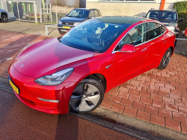 TEST: Tesla Model 3 (2024) Long Range – Nya Model 3: Äntligen mogen