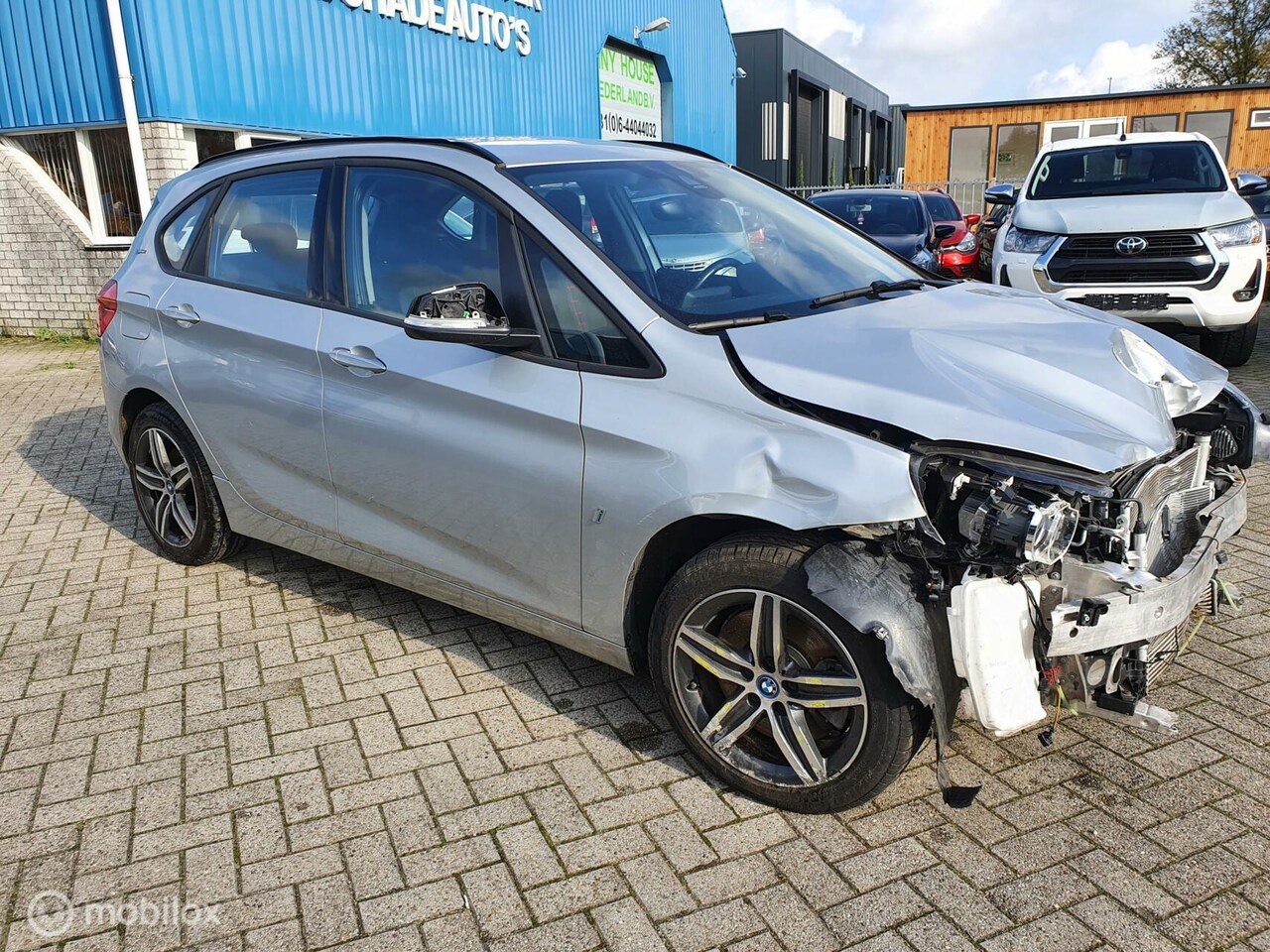 BMW 2-serie Active Tourer - 225xe iPerformance High Executive 225xe iPerformance High Executive - AutoWereld.nl