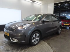 Kia Niro - 1.6 GDi Hybrid 141pk DCT6 DynamicLine [ TREKHAAK+CARPLAY+CAMERA+CLIMAAT+CRUISE+PDC ]