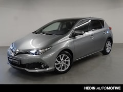 Toyota Auris - 1.2T Trend | Panoramadak | Climate Control | Camera | Cruise Control | Navigatie