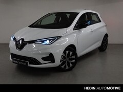 Renault Zoe - R135 Evolution | LED | Keyless | Navigatie | Parkeersensoren | Climate Control | Regensens