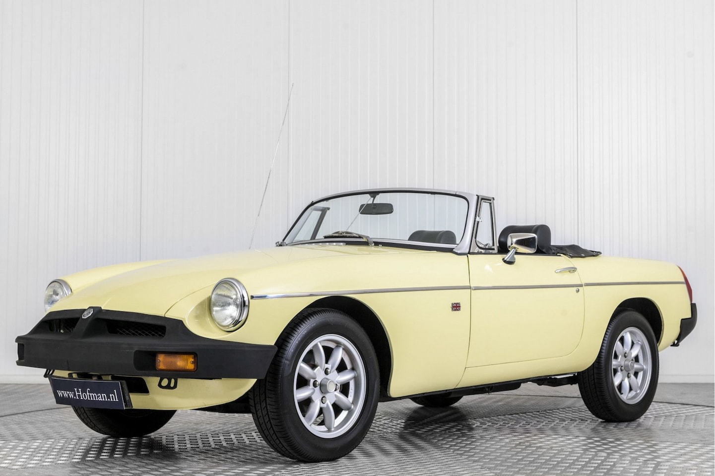 MG B type - MGB overdrive 1.8 Roadster - AutoWereld.nl