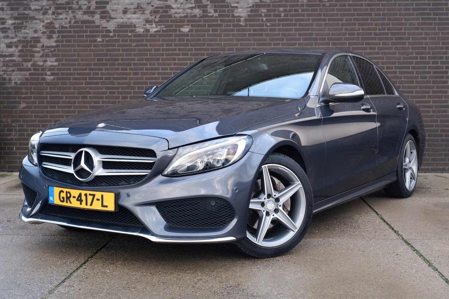 Mercedes-Benz C-klasse - 180 Prestige AMG | LED | Leder | Burmester | Memory - AutoWereld.nl