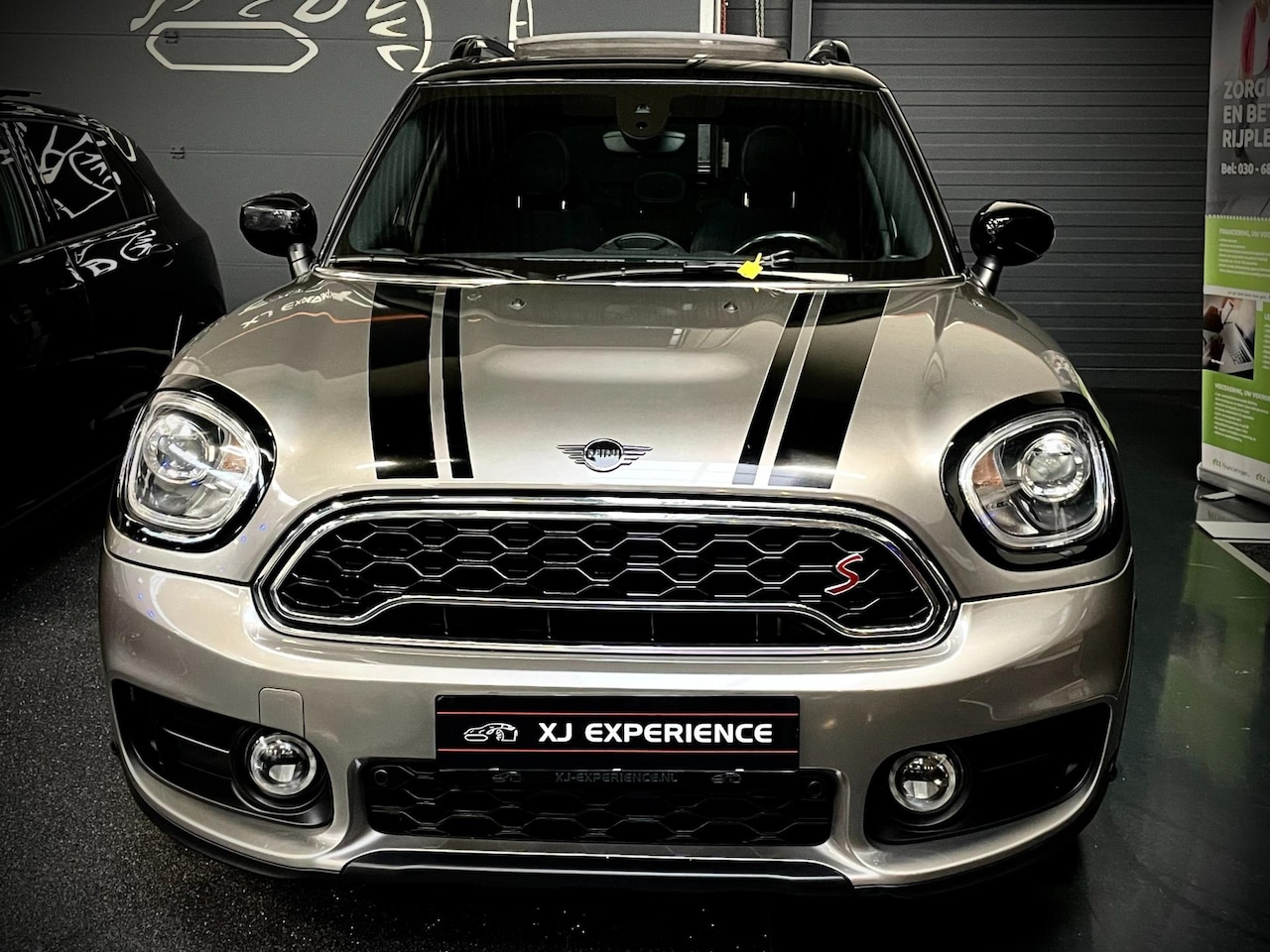 MINI Countryman - 2.0 Cooper S White Silver Edition PANO NAVI 190 PK - AutoWereld.nl