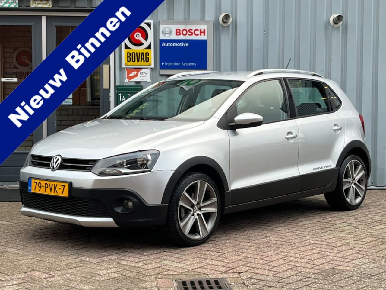 Volkswagen Polo - 1.4-16V Cross 1.4-16V Cross - AutoWereld.nl