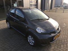 Toyota Aygo - 1.0-12V Now 1e Eigenaar