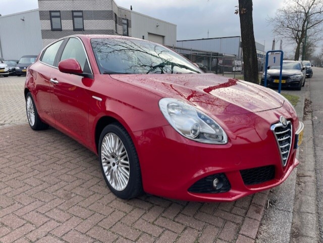 Alfa Romeo Giulietta - 1.6 JTDm 5deurs Progression Airco/ECC,Cruisecontrol - AutoWereld.nl