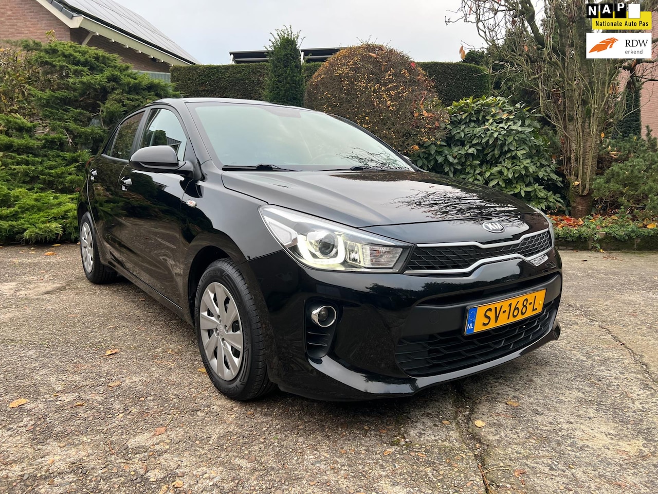 Kia Rio - 1.0 TGDI ComfortPlusLine Navigator, Navi, Camera, NAP, Nette auto! - AutoWereld.nl