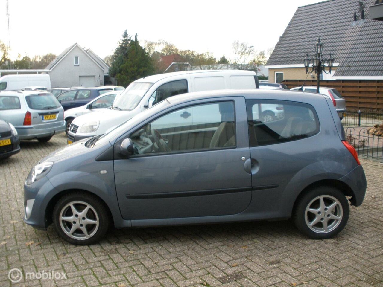 Renault Twingo - 1.2 Dynamique airco lm wielen nwe apk!!!!