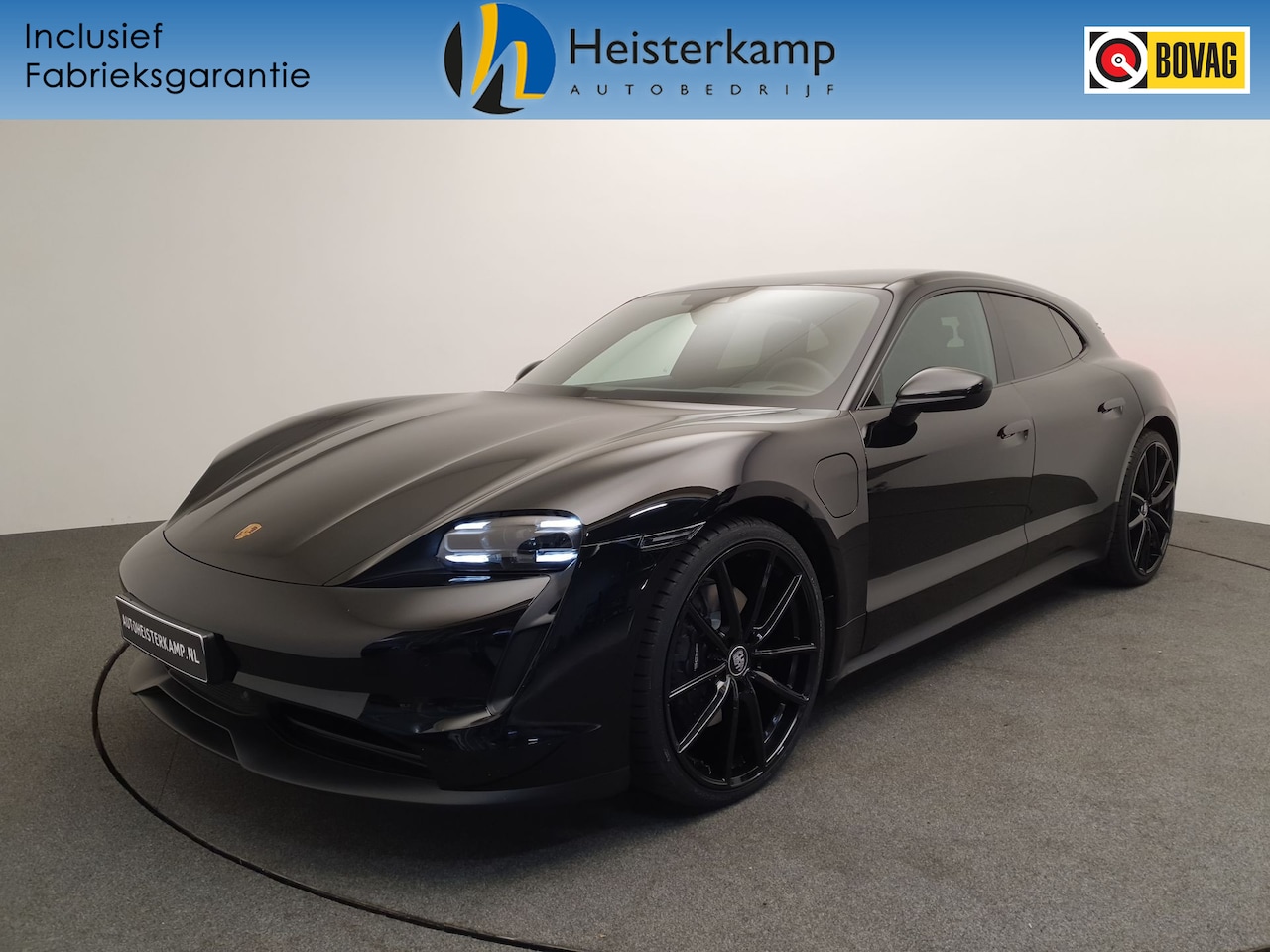 Porsche Taycan Sport Turismo - Sport Turismo Performance-accu Bose, Panoramadak, 22'' velgen - AutoWereld.nl