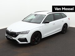 Skoda Octavia Combi - 1.4 TSI 245PK RS iV PHEV Business | NAVIGATIE | STOELVERWARMING | MEMORYSTOELEN | KEYLESS