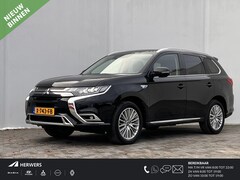 Mitsubishi Outlander - S-AWC 4WD Automaat 2.4 PHEV Intense / Trekhaak afneembaar / Apple Carplay Android / Adapti