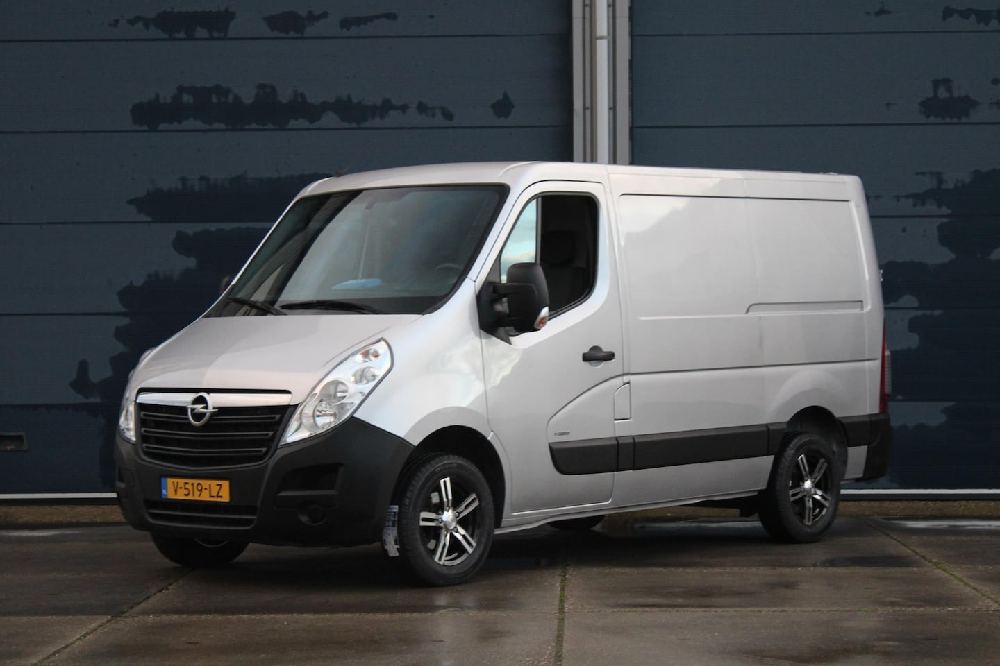 Opel Movano - 2.3 CDTI L1H1 AIRCO / CRUISE CONTROLE / 3 ZITS / N.A.P / EURO 6 - AutoWereld.nl