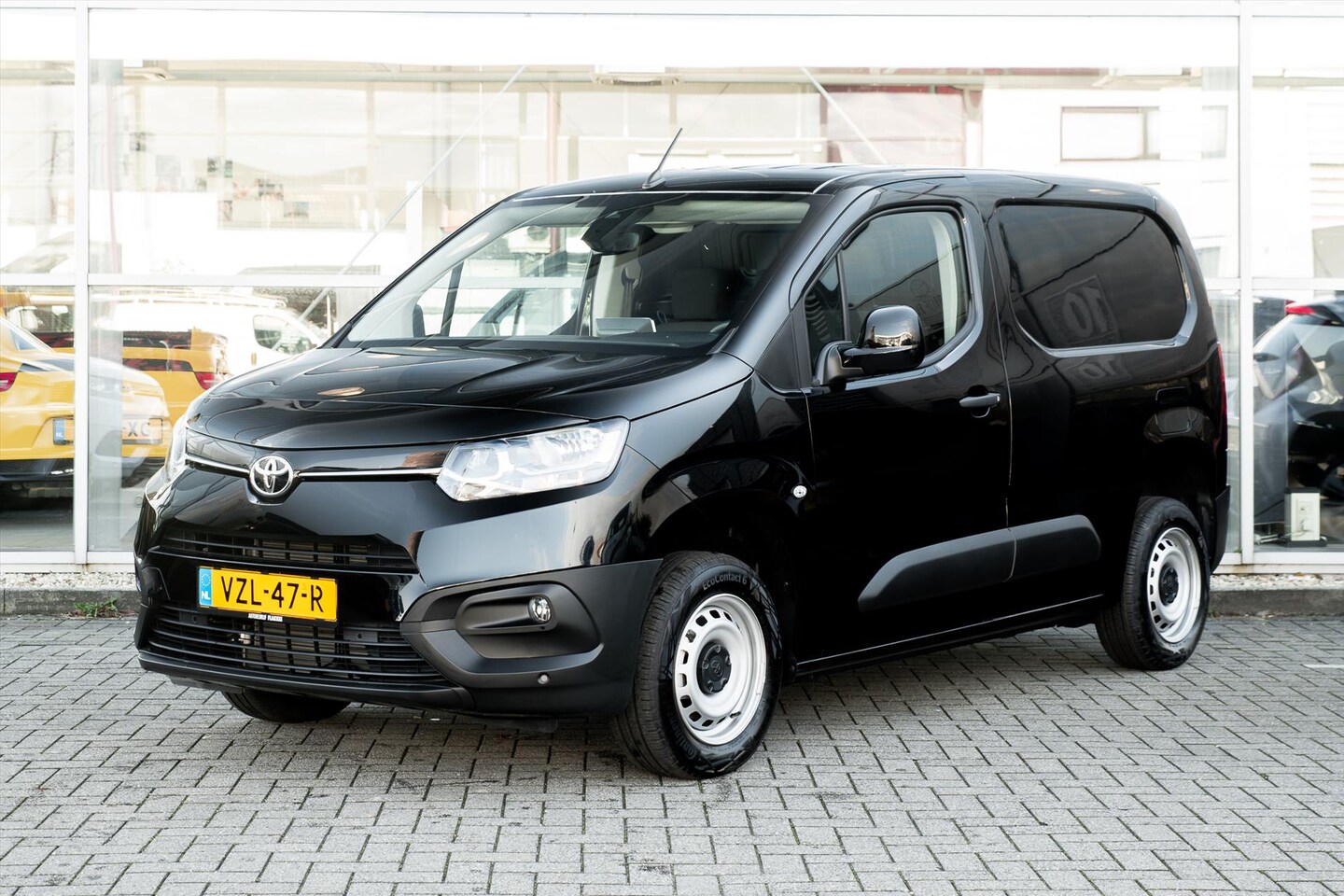 Toyota ProAce City - Long 1.5 D-4D 102pk Live | Navigatie Premium Pack | DEMO - AutoWereld.nl