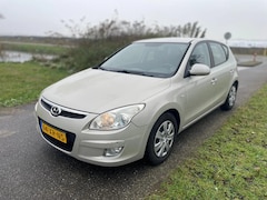 Hyundai i30 - 1.6 CRDi Dynamic