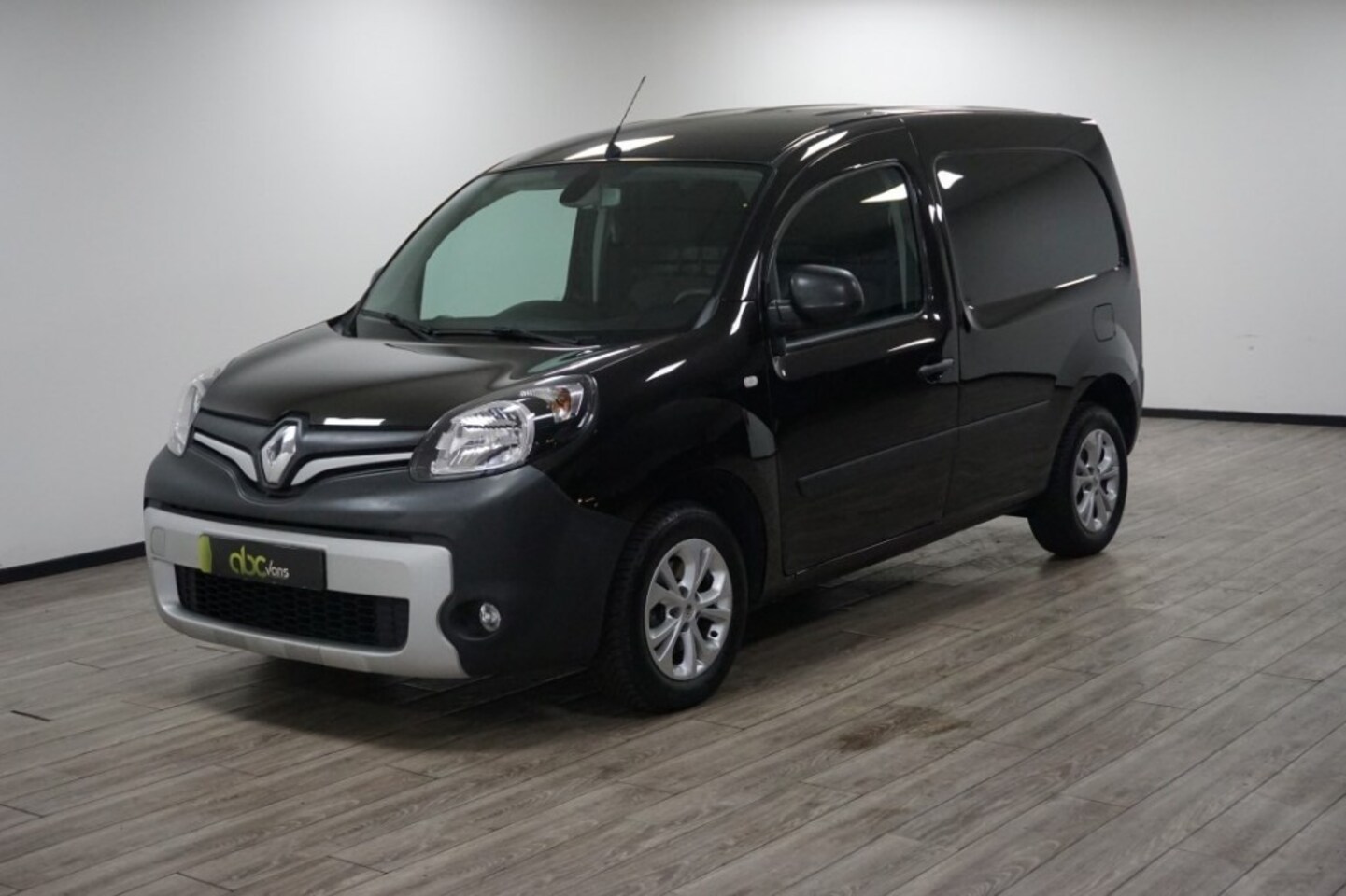 Renault Kangoo - 1.5 DCI 110PK ENERGY LUXE/ CLIMA/ NAVI - AutoWereld.nl