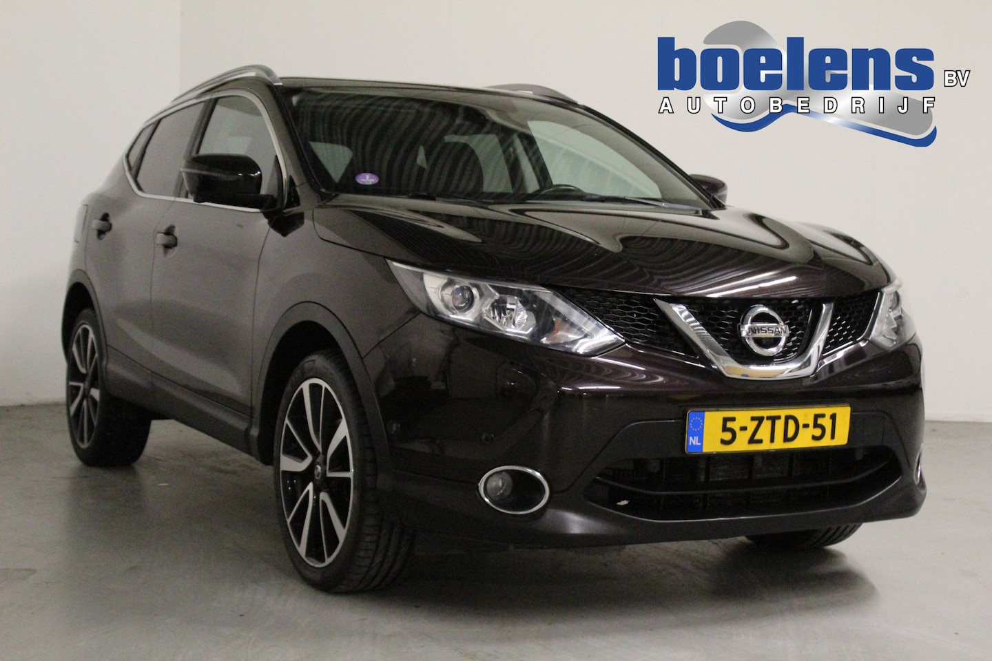 Nissan Qashqai - 1.2 Tekna | 19'LMV | PANO | LEDER | STOEL/VERW | CAM | NAVI | CRUISE | DODE-H | - AutoWereld.nl