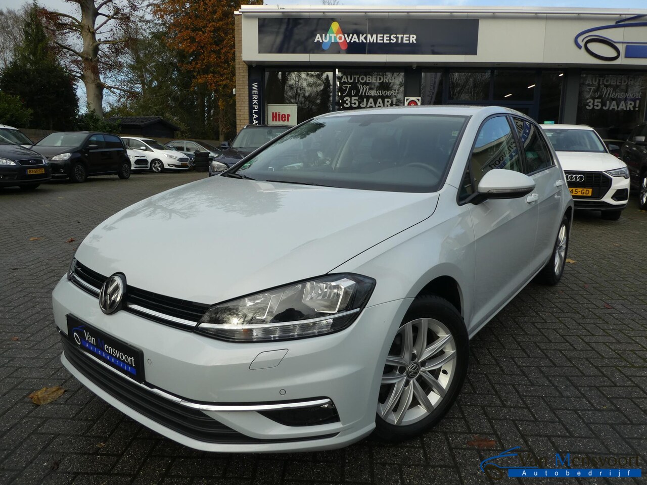 Volkswagen Golf - 1.0 TSI BlueMotion Comfortline Sound ACC|NaviDiscover|CarPlay|Climate - AutoWereld.nl