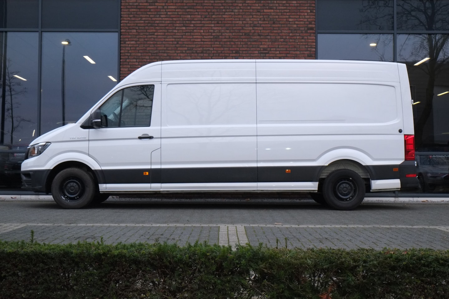 MAN TGE - 35 2.0 TDI 140PK L4H3 - AutoWereld.nl