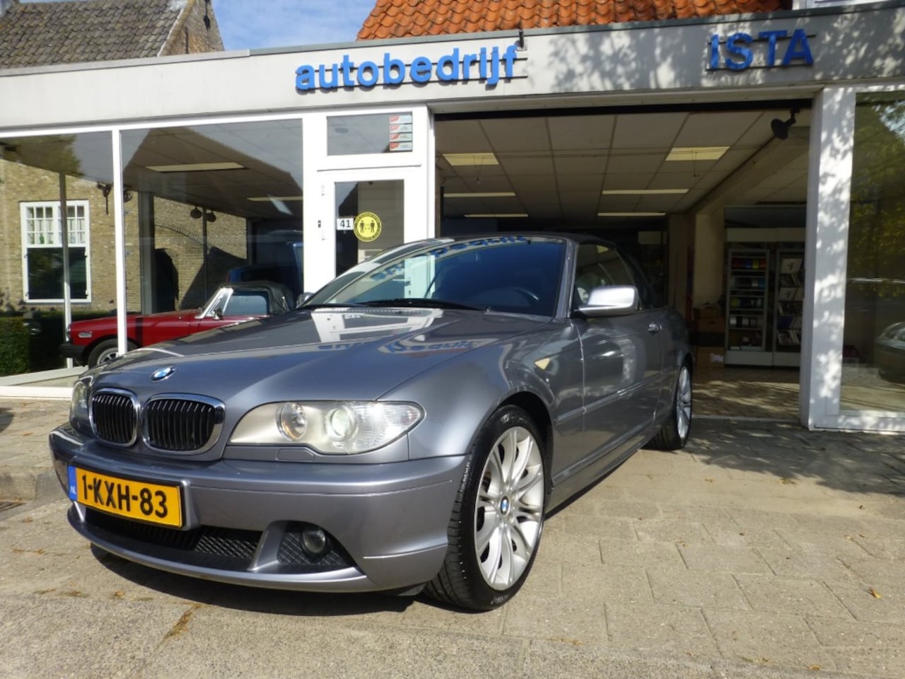 BMW 3-serie - 320 i 320 i - AutoWereld.nl