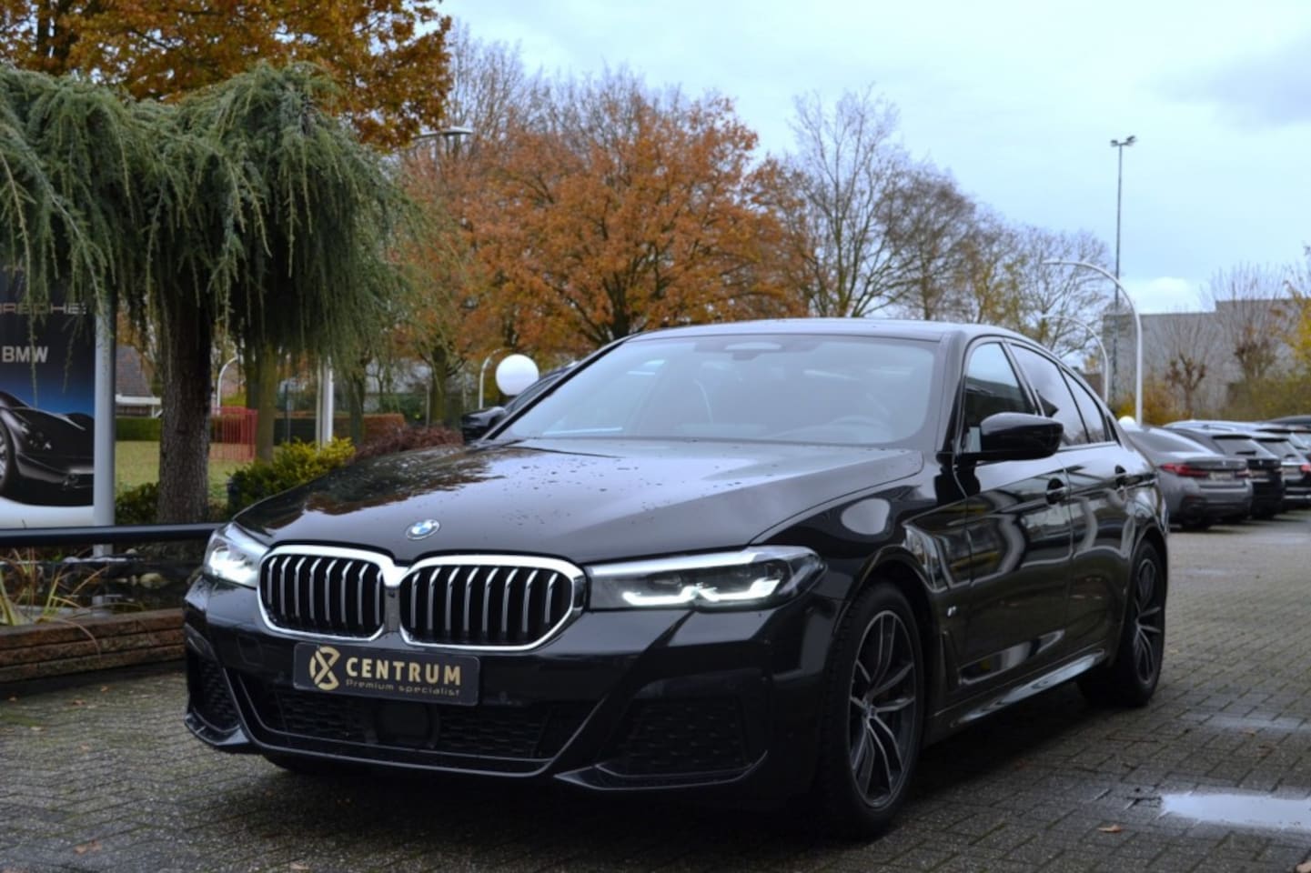 BMW 5-serie - 540i M-Sport - Pano - Head Up - AutoWereld.nl