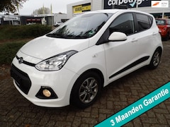 Hyundai i10 - 1.0i i-passion Premium AIRCO, BLEUTHOOTH