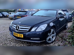 Mercedes-Benz E-klasse Coupé - 200 CGI Avantgarde , met winterbanden