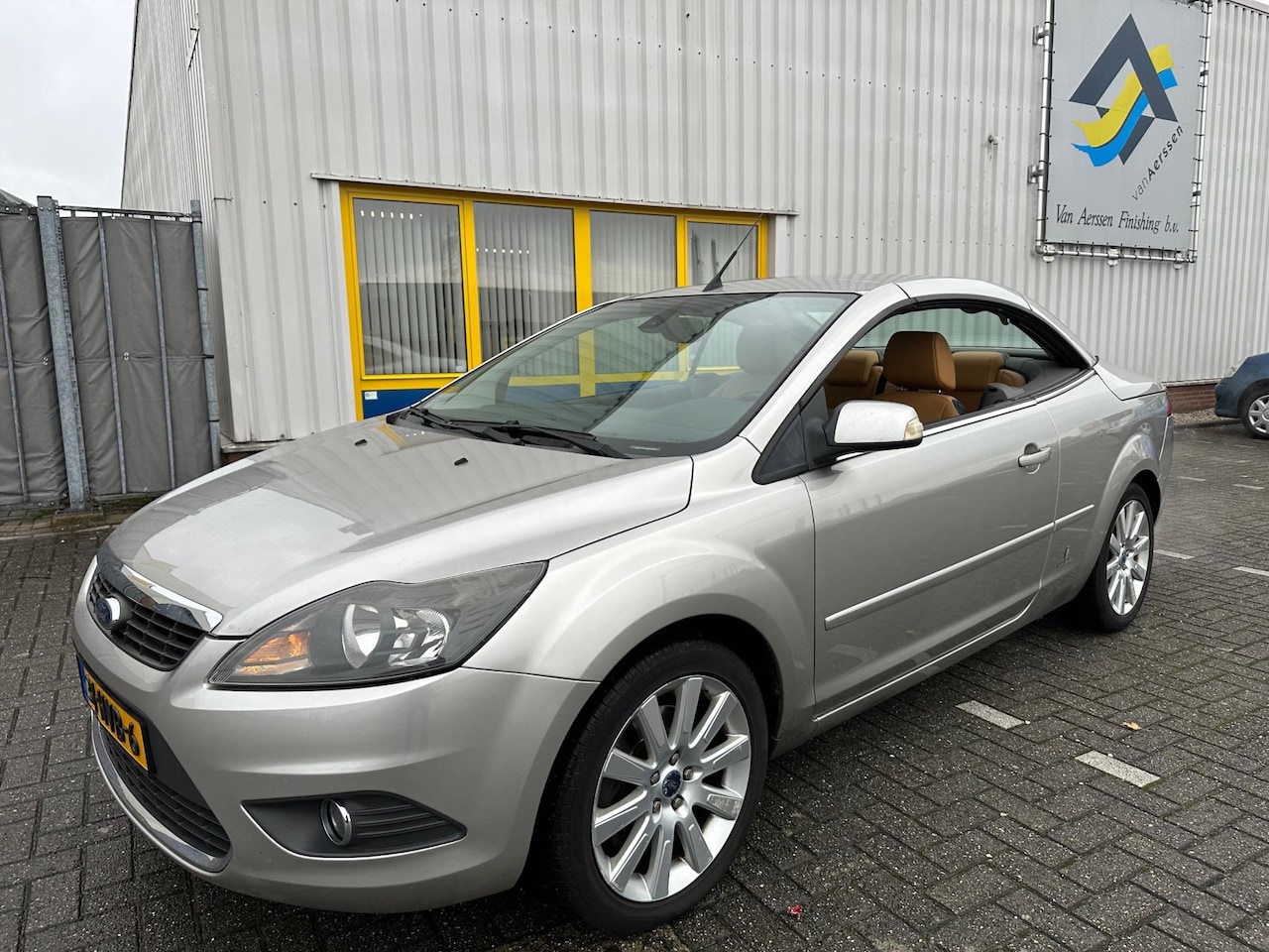 Ford Focus Coupé-Cabriolet - 2.0 Titanium AUTOMAAt - AutoWereld.nl