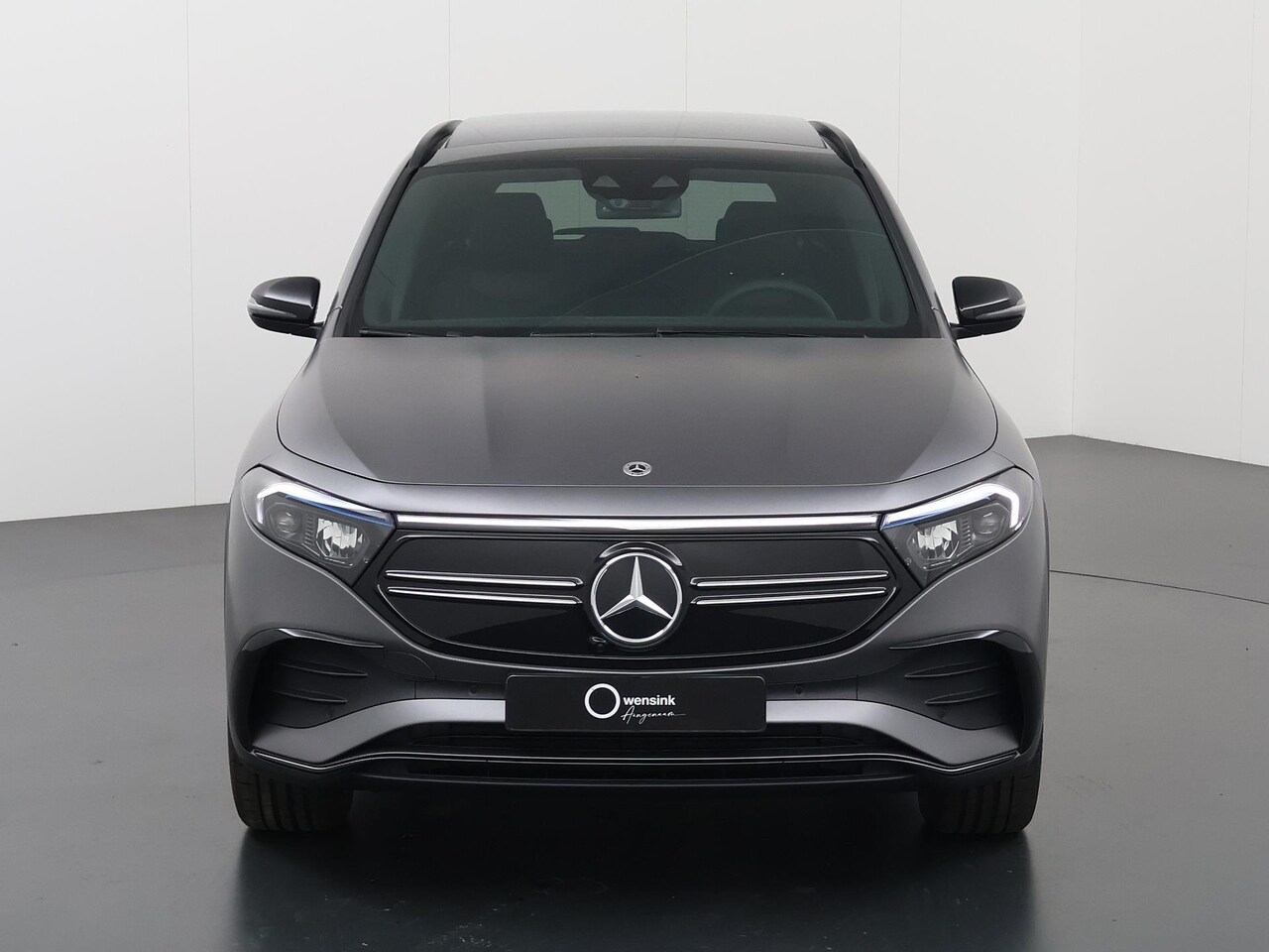 MercedesBenz EQA 250 AMG Line 71 kWh Panoramadak 20" AMG velgen