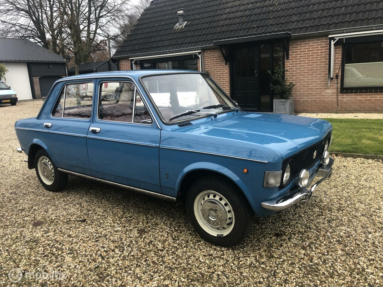 fiat-128-francis-lombardi-sedan.jpg