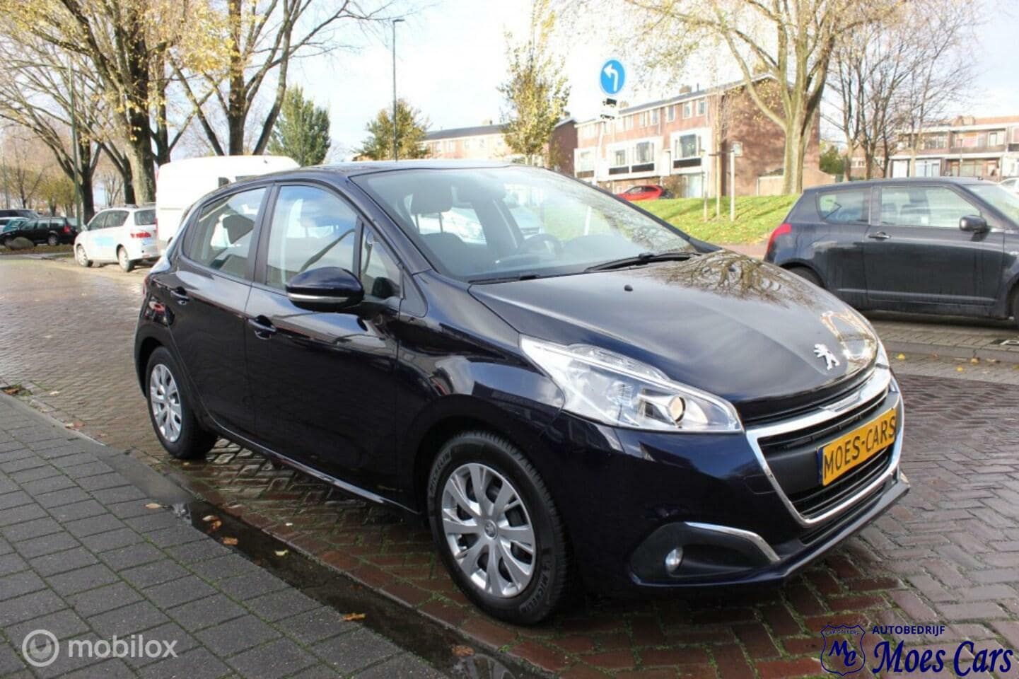 Peugeot 208 - 1.2 PURET. BLUE LION NAVI-CRUISE - AutoWereld.nl