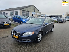 Volvo V70 - 2.0 D3 Kinetic Clima Bj:2011 NAP