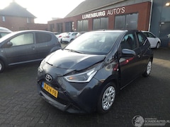 Toyota Aygo - 1.0 VVT-i x-play Airco