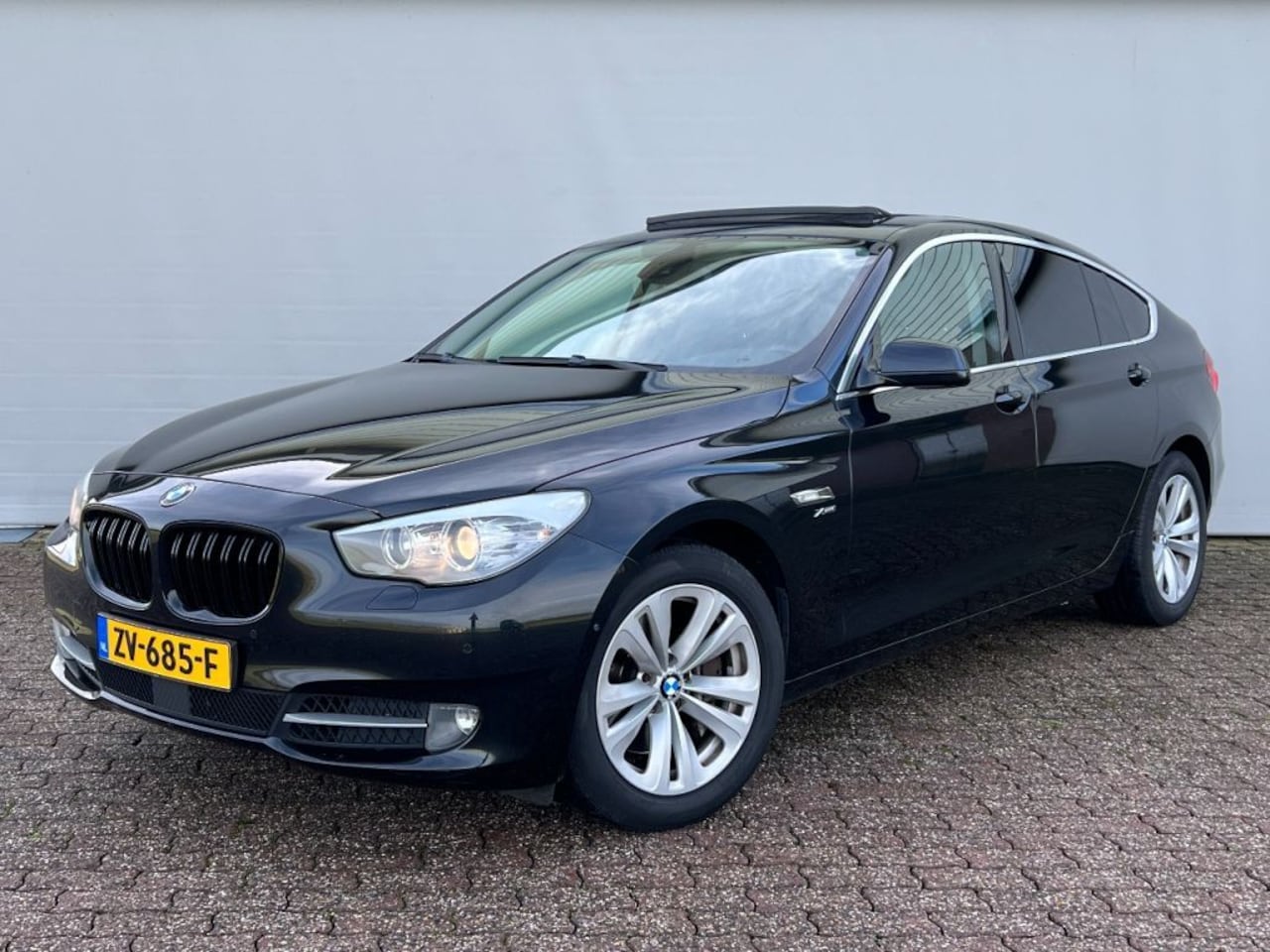 BMW 5-serie Gran Turismo - 535I GRAN TURISMO!! Full options!!PANO/HUD!! - AutoWereld.nl