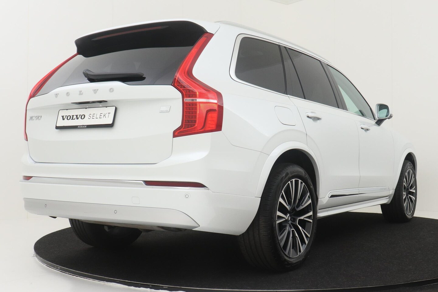 Volvo XC90 T8 RECHARGE INSCRIPTION *LONG RANGE* PANO.DAKGEVENT.LEER