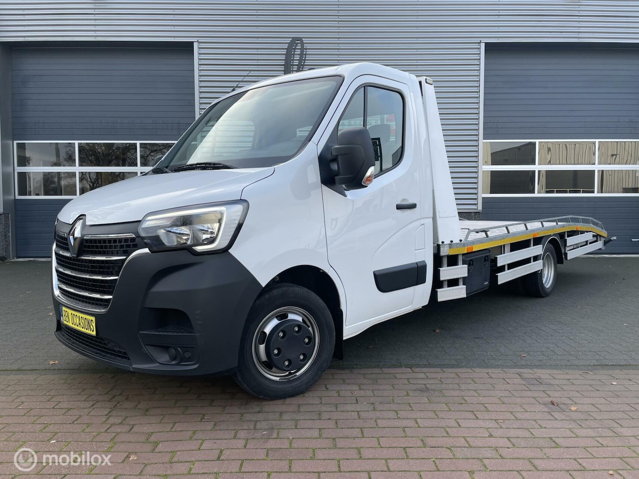 Renault Master - bestel T35 2.3 dCi L4 DL OPRIJWAGEN - AutoWereld.nl