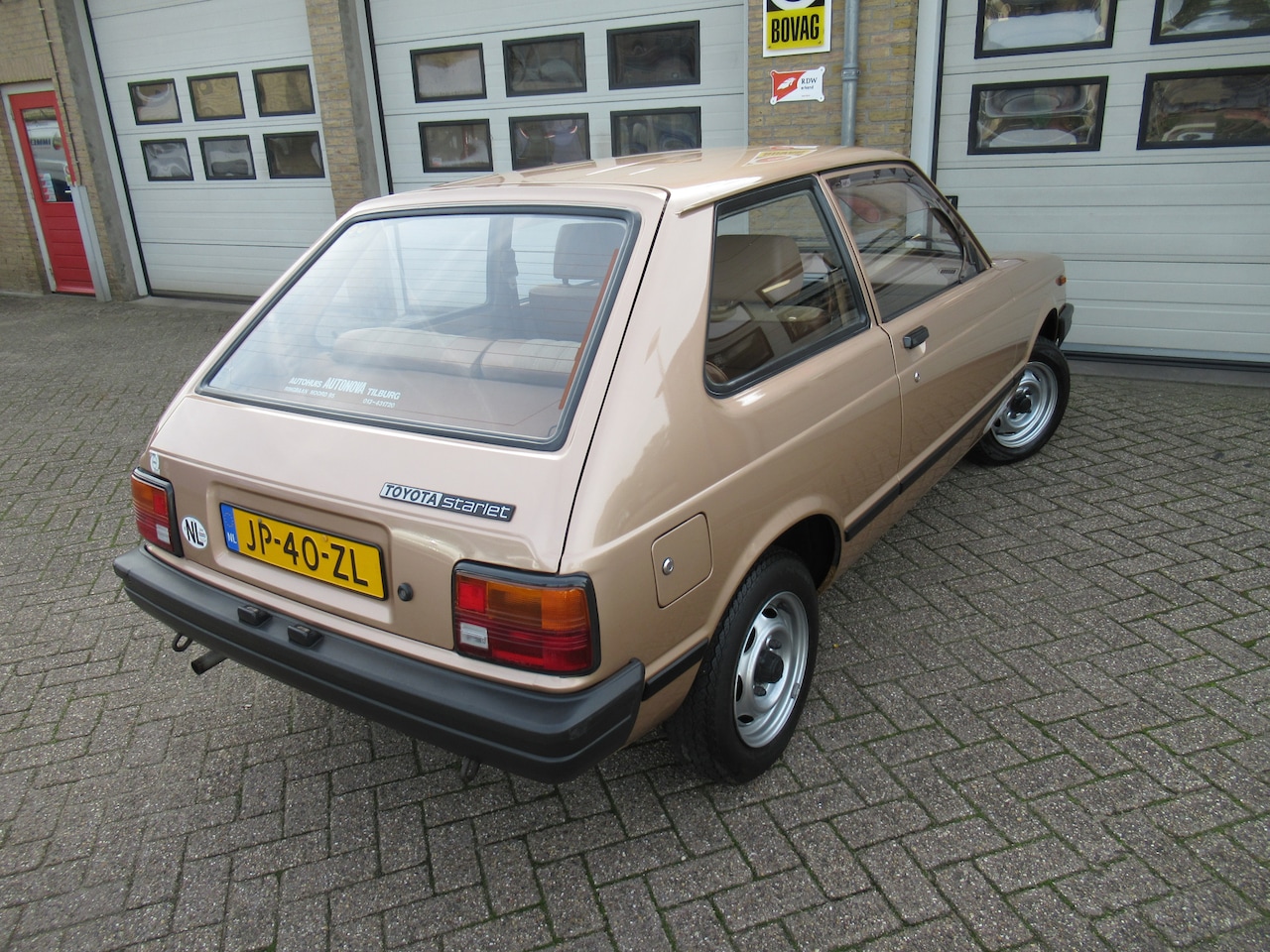 toyota-starlet-1-0-special-l.jpg